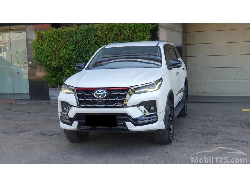 2021 Toyota Fortuner VRZ TRD 4X2 SUV