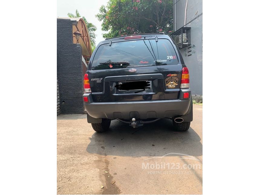 Jual Mobil Ford Escape 2004 XLT 3.0 di DKI Jakarta 