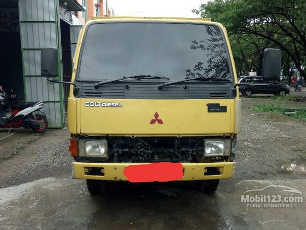 Jual Beli Truk  Canter Jawa  Timur 