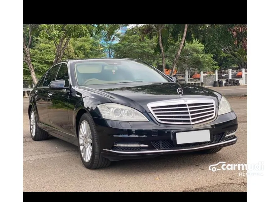 2011 Mercedes-Benz S300 L Solitaire Sedan