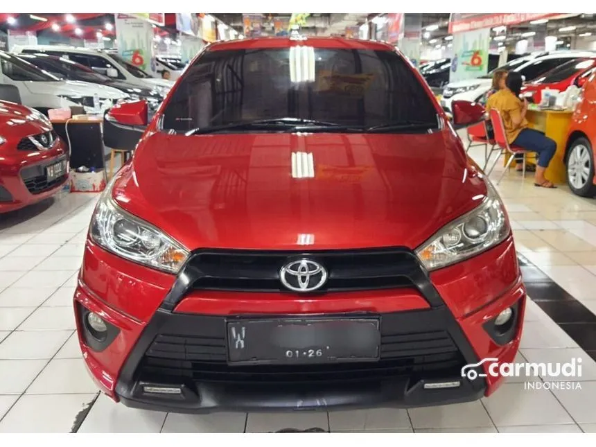 Jual Mobil Toyota Yaris 2015 TRD Sportivo 1.5 di Jawa Timur Automatic Hatchback Merah Rp 170.000.000