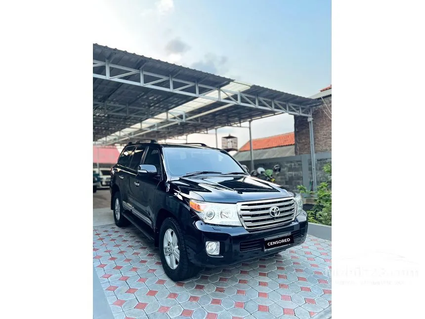 Jual Mobil Toyota Land Cruiser 2012 Full Spec E VX 4.5 di Jawa Tengah Automatic SUV Hitam Rp 1.050.000.000