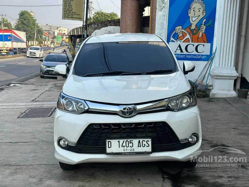 Jual Mobil Toyota Avanza 2018 Veloz 1.5 di Jawa Barat Automatic MPV Putih Rp 180.000.000