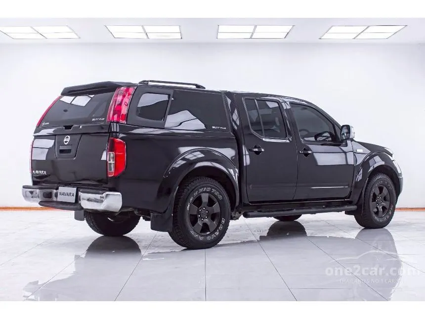 2011 Nissan Frontier Navara SE Calibre Double Cab Pickup