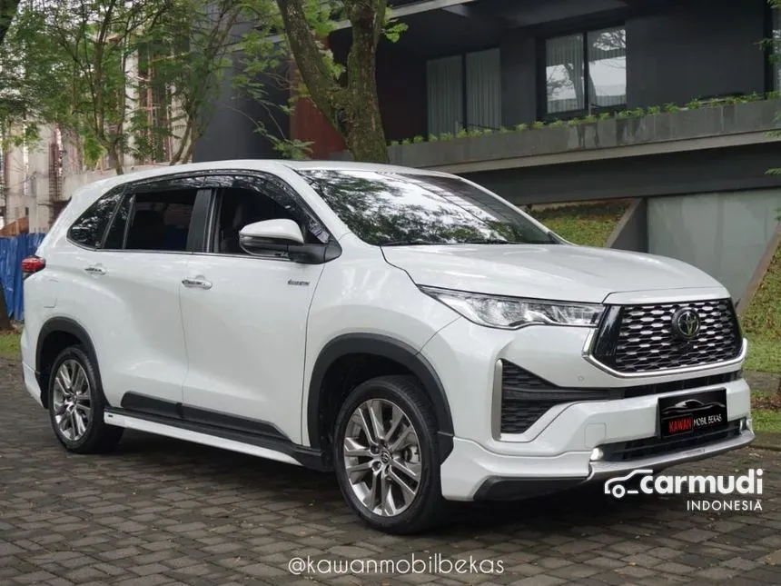 2023 Toyota Kijang Innova Zenix Q HV TSS ( Premium Color) MPV