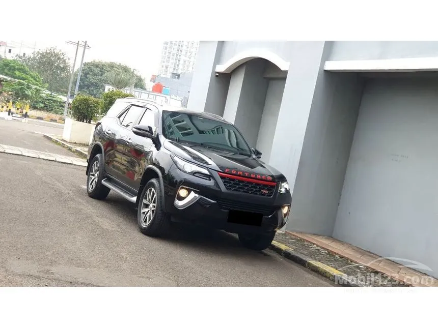2016 Toyota Fortuner VRZ 4X2 SUV