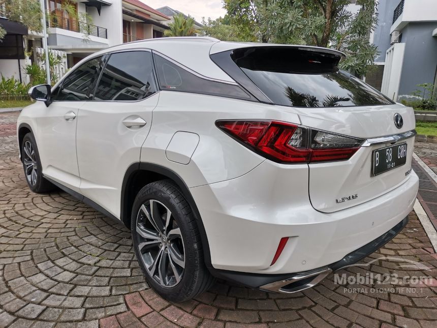 Lexus rx al20