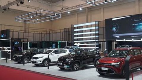 Disokong Carens dan Sonet, SPK Kia di GIIAS 2022 Nyaris 1.000 Unit