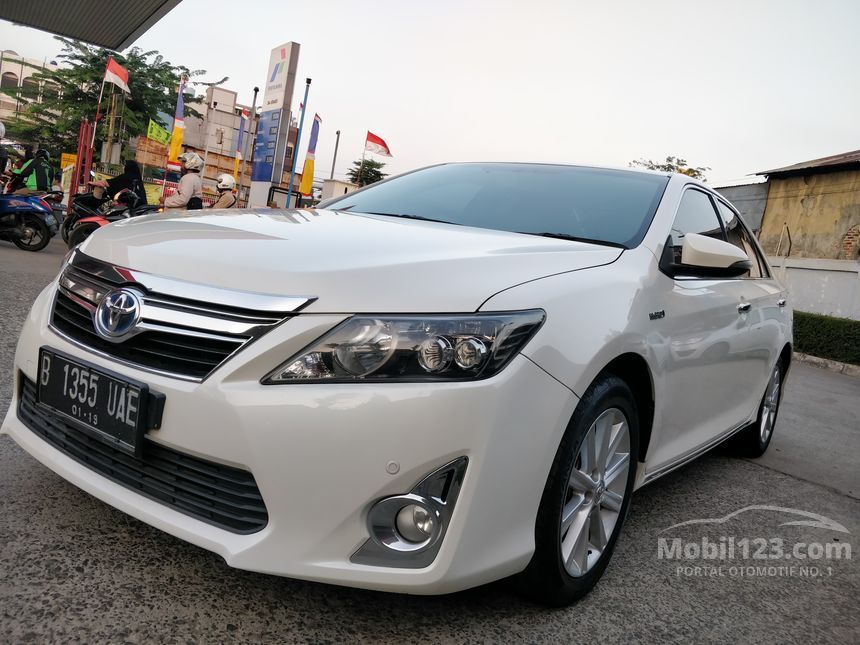 Jual Mobil  Toyota Camry  Hybrid 2014 Hybrid 2 5 di DKI 