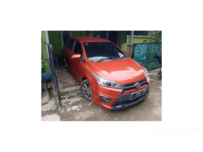 Jual Mobil Toyota Yaris 2014 TRD Sportivo 1.5 di Jawa Barat Automatic Hatchback Orange Rp 155.000.000