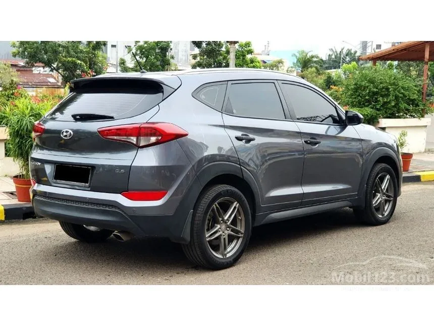 Jual Mobil Hyundai Tucson 2016 GLS 2.0 di DKI Jakarta Automatic SUV Abu ...