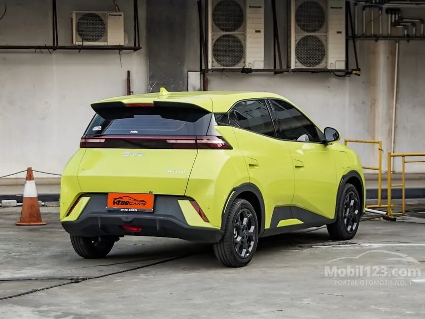 2025 BYD Atto 1 Standard Range Dynamic Hatchback
