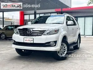 2015 Toyota FORTUNER 2.7 V SUV
