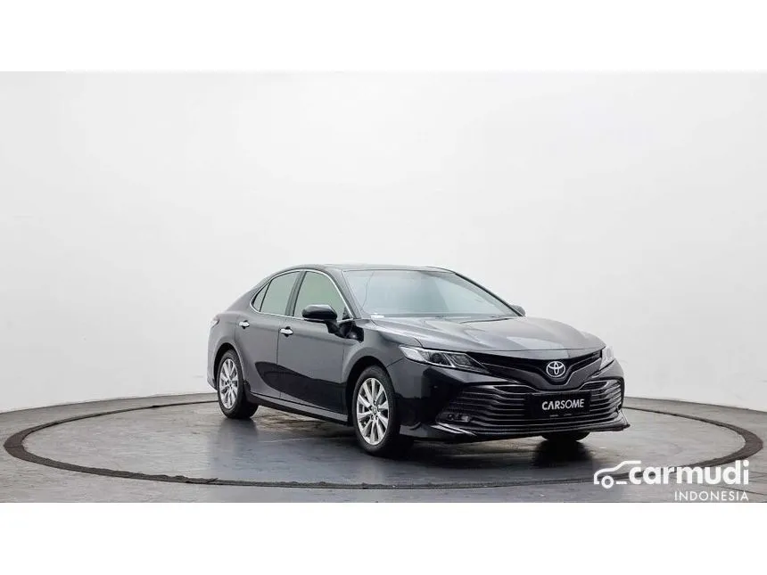 2019 Toyota Camry V Sedan