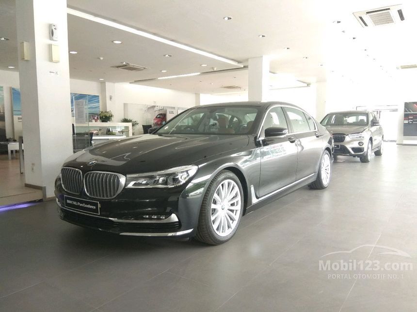 Jual Mobil BMW 740Li 2019 Pure Excellence 3 0 di DKI 