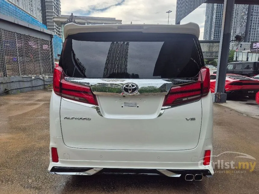 2021 Toyota Alphard MPV