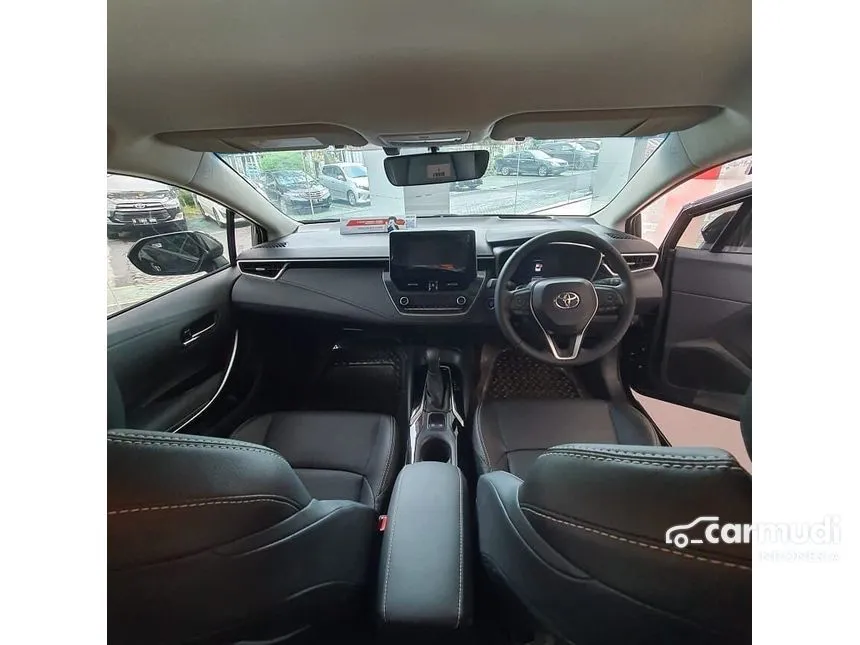2023 Toyota Corolla Altis V Sedan