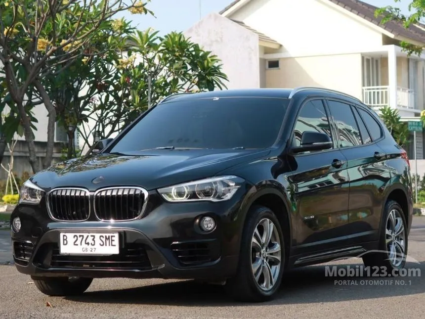 Jual Mobil BMW X1 2017 sDrive18i 1.5 di DKI Jakarta Automatic SUV Hitam Rp 299.000.000