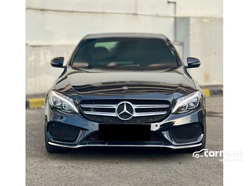 2018 Mercedes-Benz C300 AMG Line Sedan