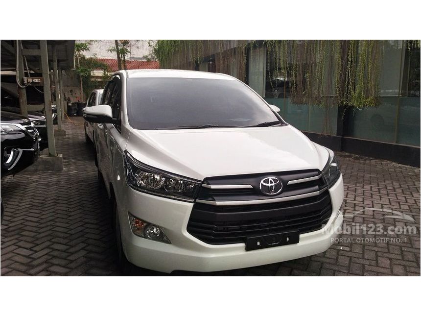  Jual  Mobil  Toyota Kijang Innova  2021 G 2 4 di Jawa  Timur  