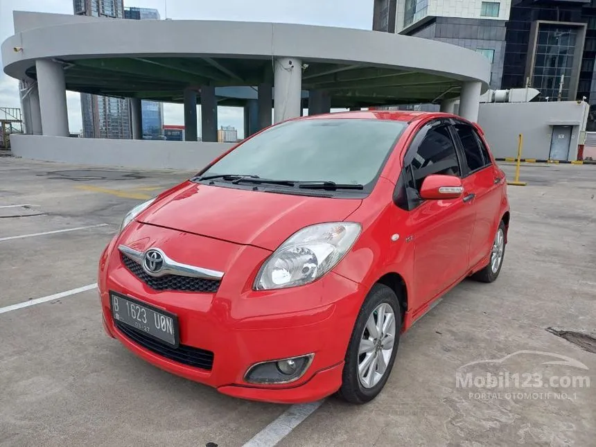 Jual Mobil Toyota Yaris 2012 E 1.5 di DKI Jakarta Automatic Hatchback Merah Rp 105.000.000