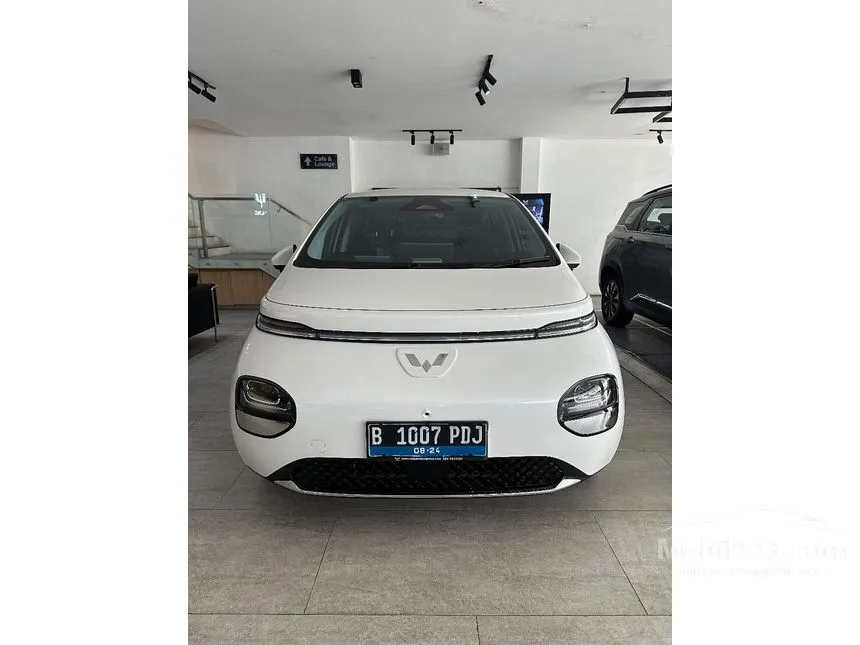 Jual Mobil Wuling Cloud EV 2024 EV di Banten Automatic Hatchback Putih Rp 399.000.000