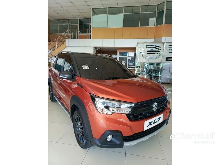 Jual Mobil Suzuki XL7 2024 ALPHA Hybrid 1.5 di Jawa Barat Manual Wagon Orange Rp 212.400.000