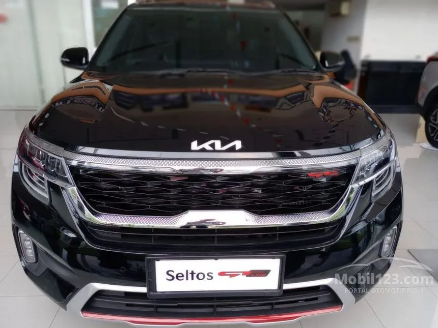 Jual Mobil KIA Seltos 2023 GT Line 1.4 di Jawa Barat Automatic SUV Hitam Rp 381.500.000