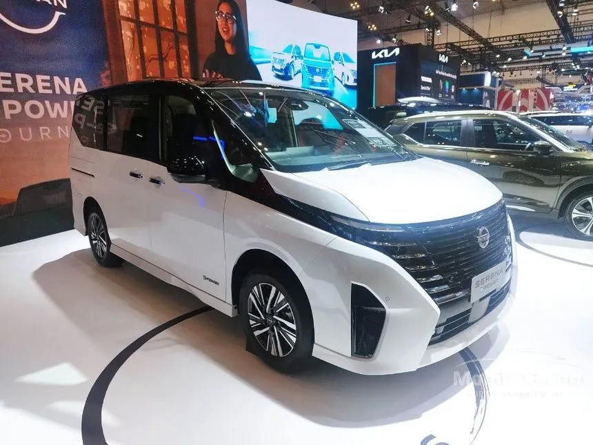 Jual Mobil Nissan Serena 2024 e