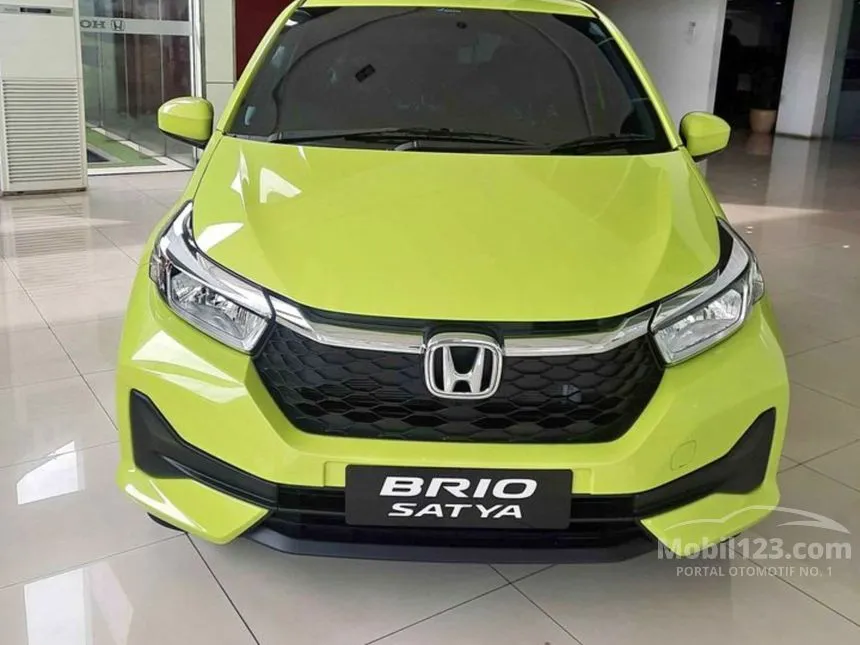 Jual Mobil Honda Brio 2024 E Satya 1.2 di DKI Jakarta Automatic Hatchback Kuning Rp 185.000.000