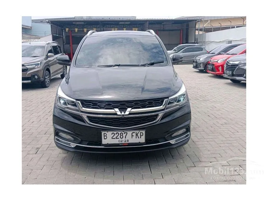 Jual Mobil Wuling Cortez 2022 EX Lux+ 1.5 di DKI Jakarta Automatic MPV Hitam Rp 189.000.000