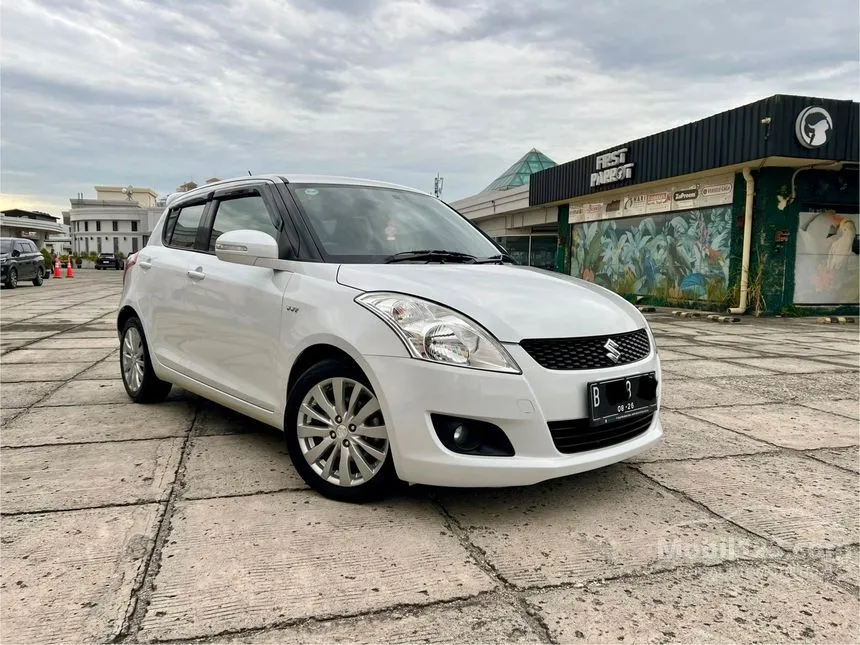 Jual Mobil Suzuki Swift 2016 GX 1.4 di DKI Jakarta Automatic Hatchback Putih Rp 135.000.000