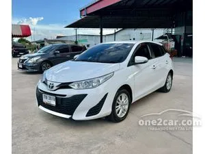 2019 Toyota YARIS 1.2 E Hatchback