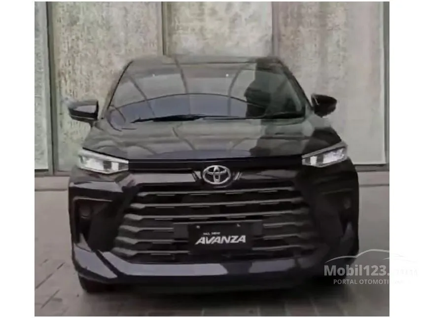Jual Mobil Toyota Avanza 2024 E 1.3 di Banten Manual MPV Hitam Rp 210.000.000