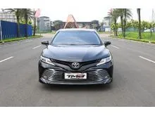 2020 Toyota Camry 2.5 V Sedan