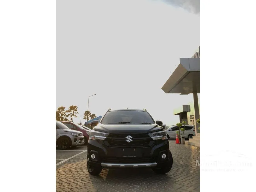 Jual Mobil Suzuki XL7 2024 Beta Hybrid 1.5 di DKI Jakarta Automatic SUV Hitam Rp 207.000.000