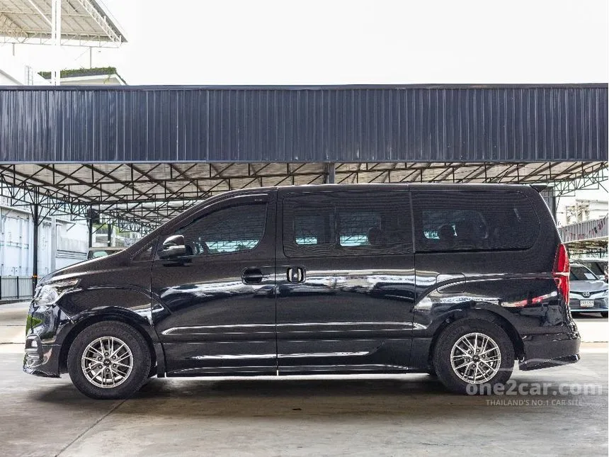2021 Hyundai H-1 Elite Van