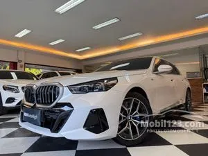 2024 BMW 520i 2.0 M Sport Sedan
