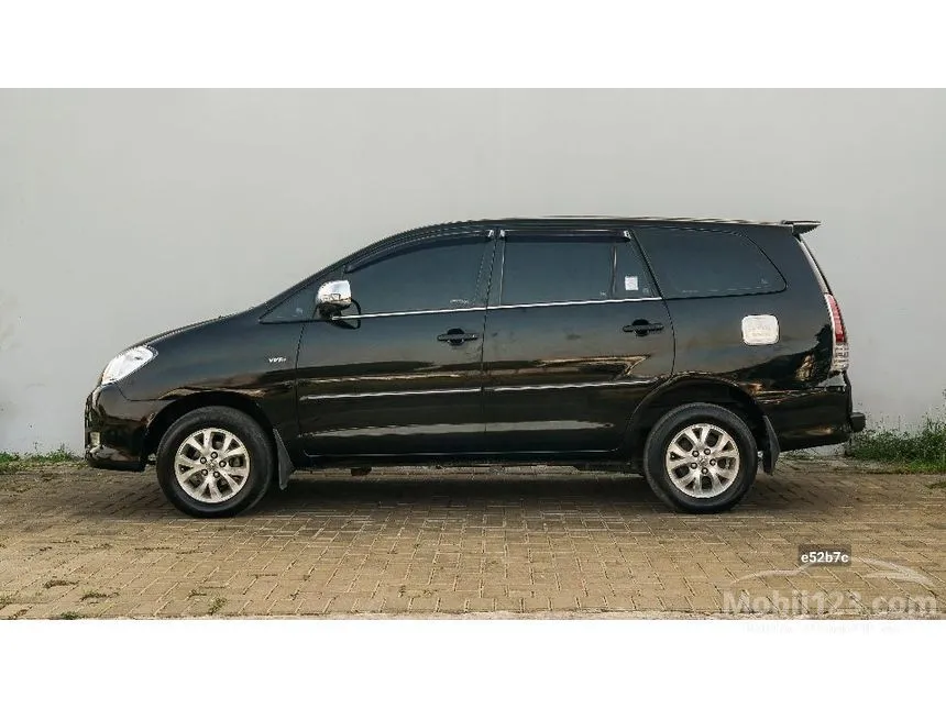2009 Toyota Kijang Innova E MPV