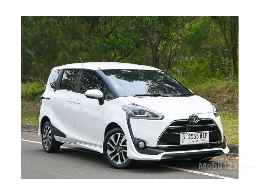 Jual Mobil Toyota Sienta 2019 Q 1.5 di DKI Jakarta Automatic MPV Putih Rp 177.000.000