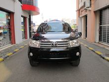 2011 Toyota Fortuner 2.7 G Luxury SUV