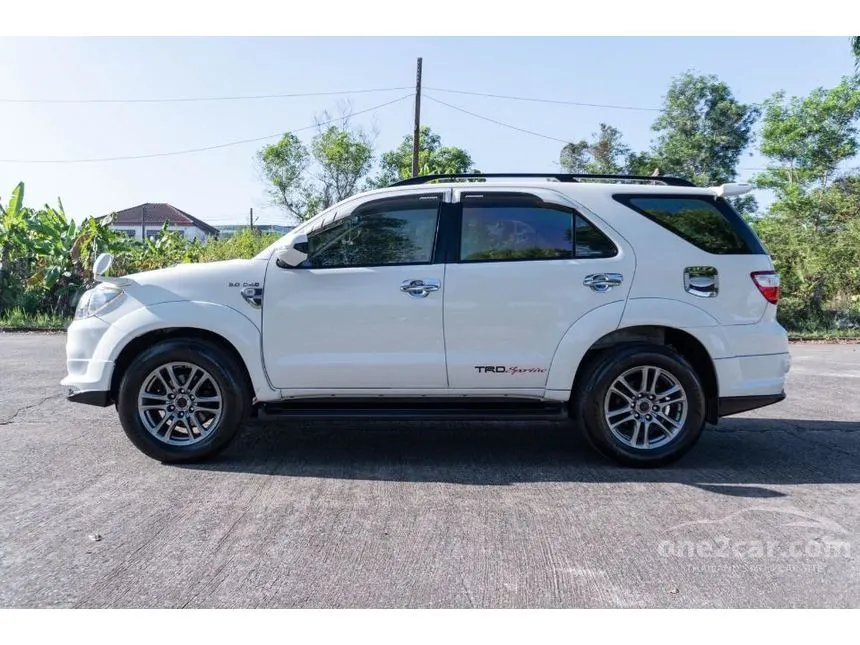 2010 Toyota FORTUNER G SUV