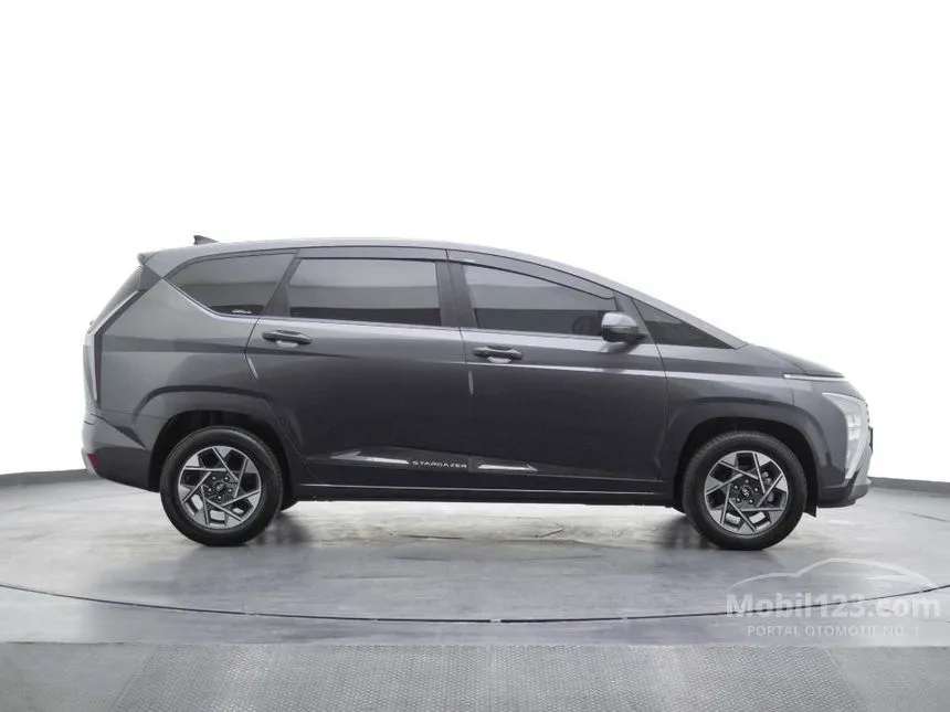 2023 Hyundai Stargazer Prime MPV