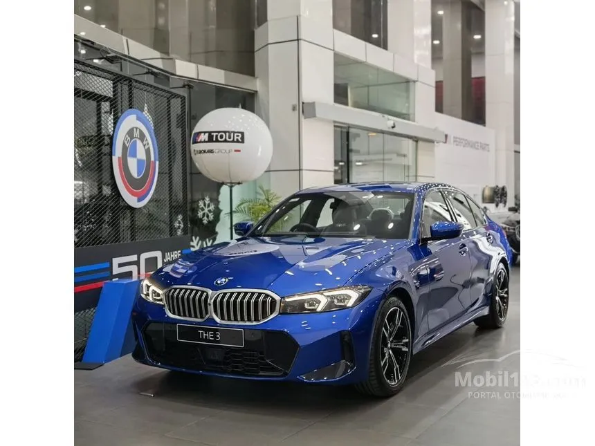 Jual Mobil BMW 320i 2023 M Sport 2.0 di DKI Jakarta Automatic Sedan Biru Rp 1.130.000.000