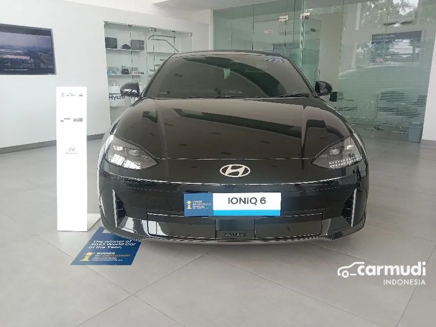 Jual Mobil Hyundai IONIQ 6 2023 di DKI Jakarta Automatic Fastback Hitam Rp 780.000.000