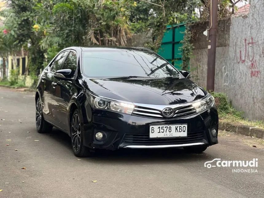 2016 Toyota Corolla Altis V Sedan