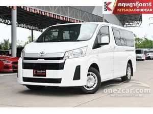 2022 Toyota HIACE 2.8 GL Van