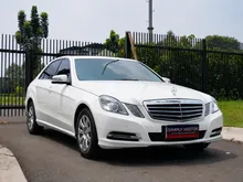 2013 Mercedes-Benz E200 1.8 CGI Sedan - DP 10 Juta - Low Kilometer
