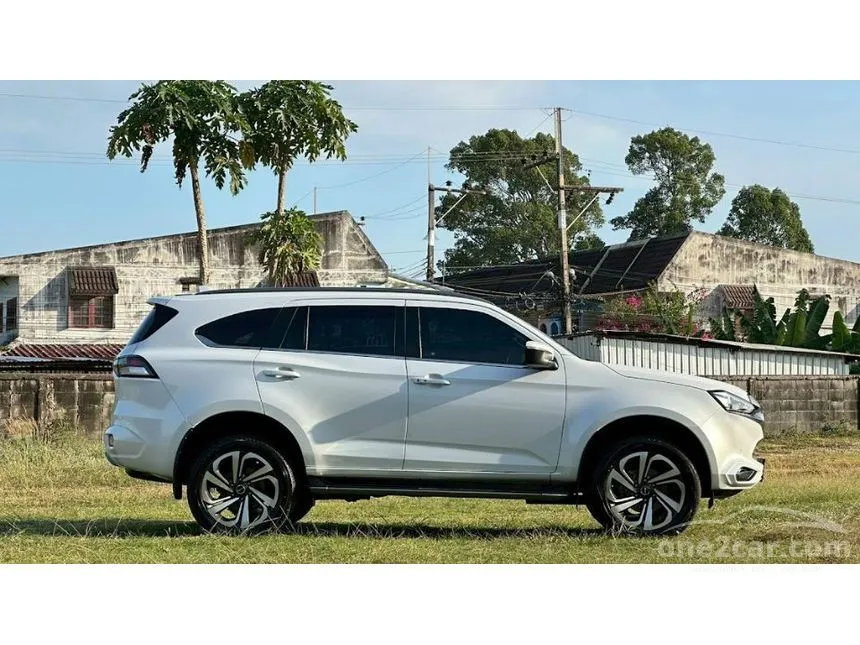 2022 Isuzu MU-X Ultimate SUV