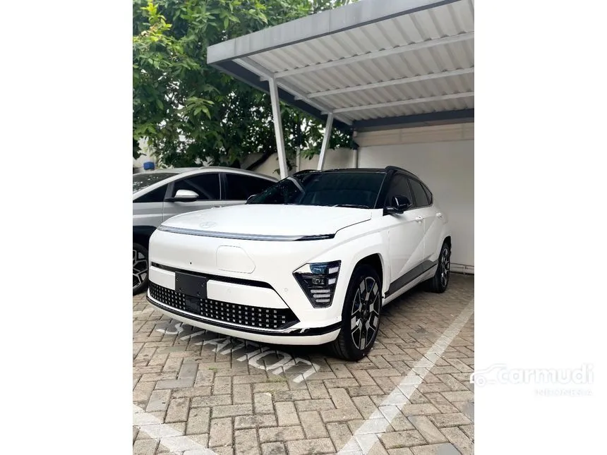 Jual Mobil Hyundai Kona 2025 Signature Long Range di Banten Automatic SUV Putih Rp 619.400.000